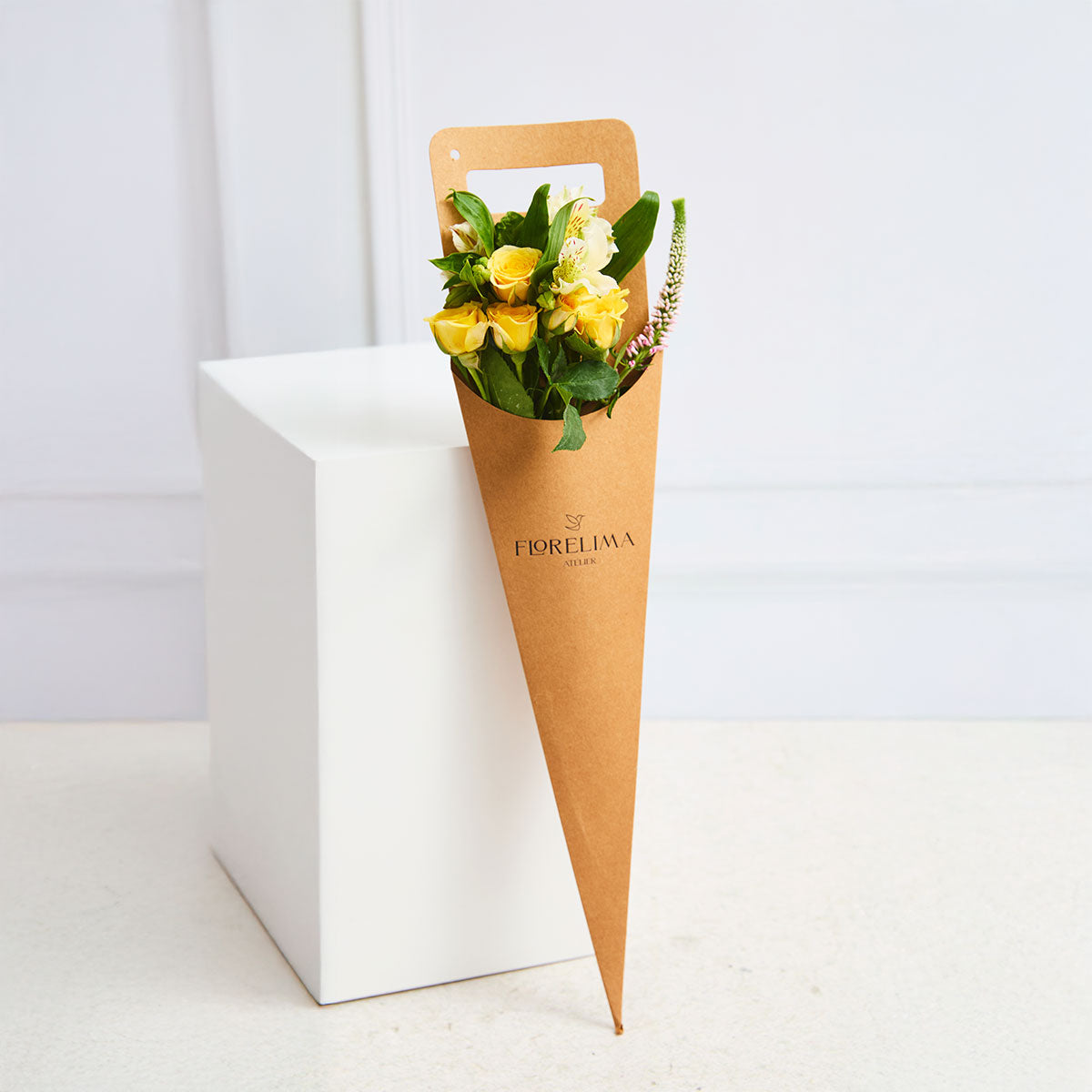 Cono de Flores Mixtas
