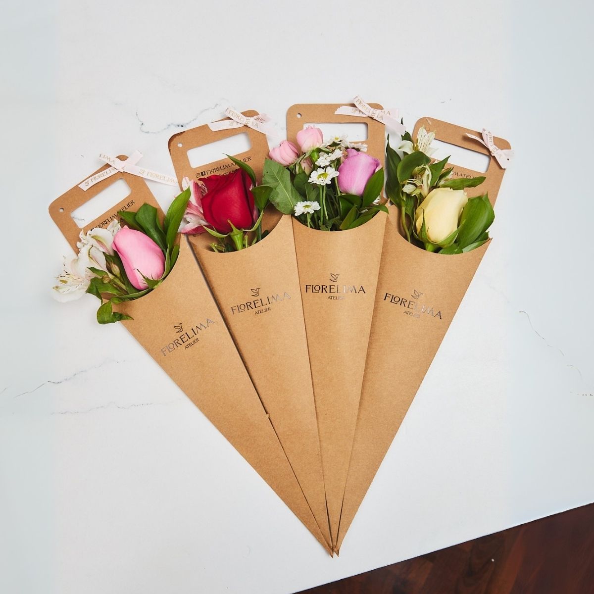 Cono de Flores Variadas