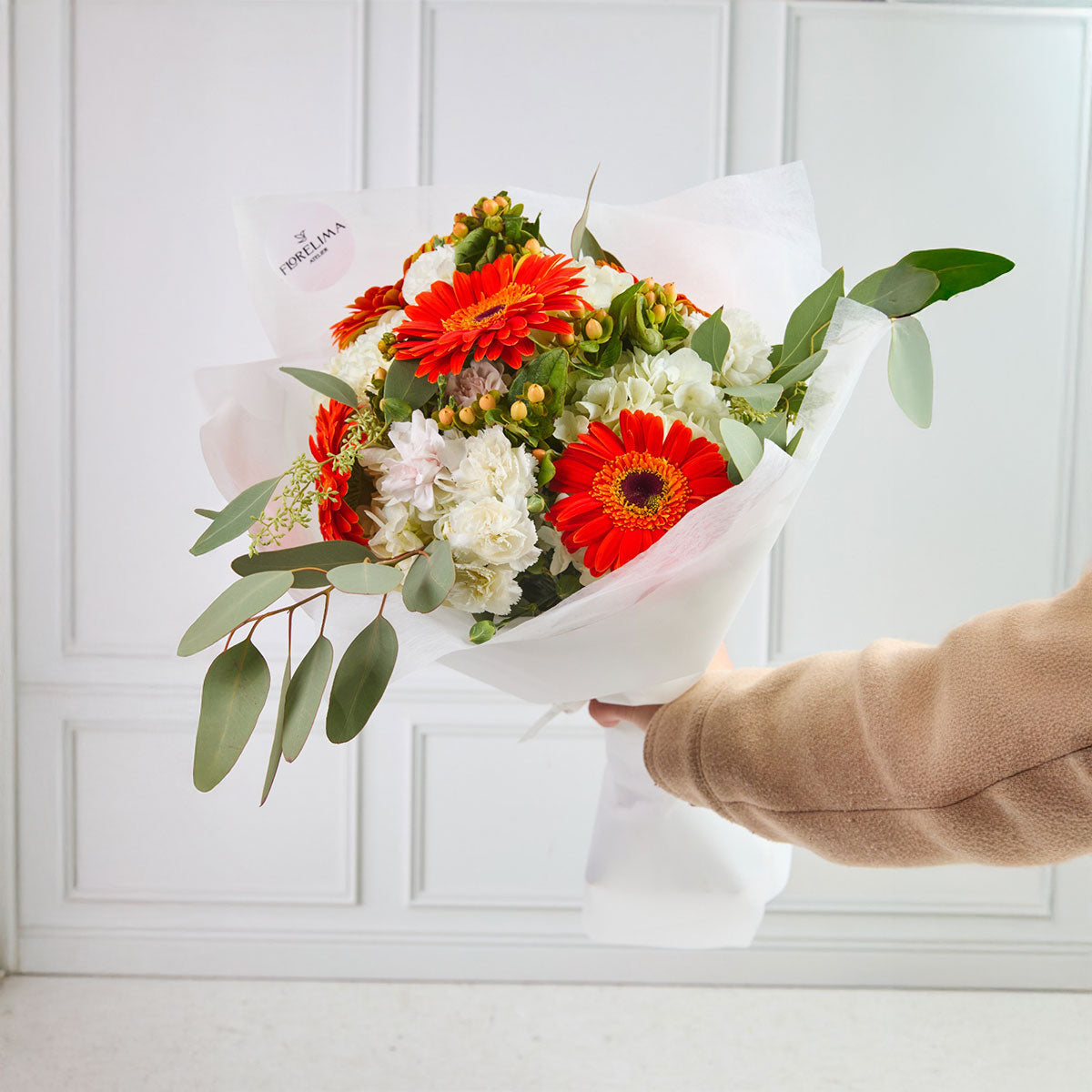 Ramo Gerberas naranja y claveles