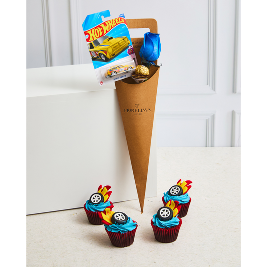 Cono 1 rosa azul + 1 carrito Hotwheels + 4 cupcakes edición Hotwheels