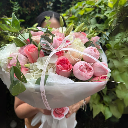 Ramo hortensias y peonias