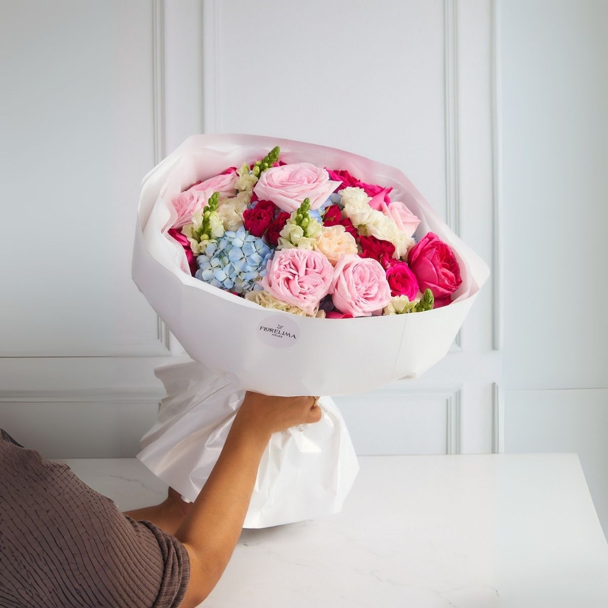 Ramo rosas de Jardín Premium, hortensias y rosas