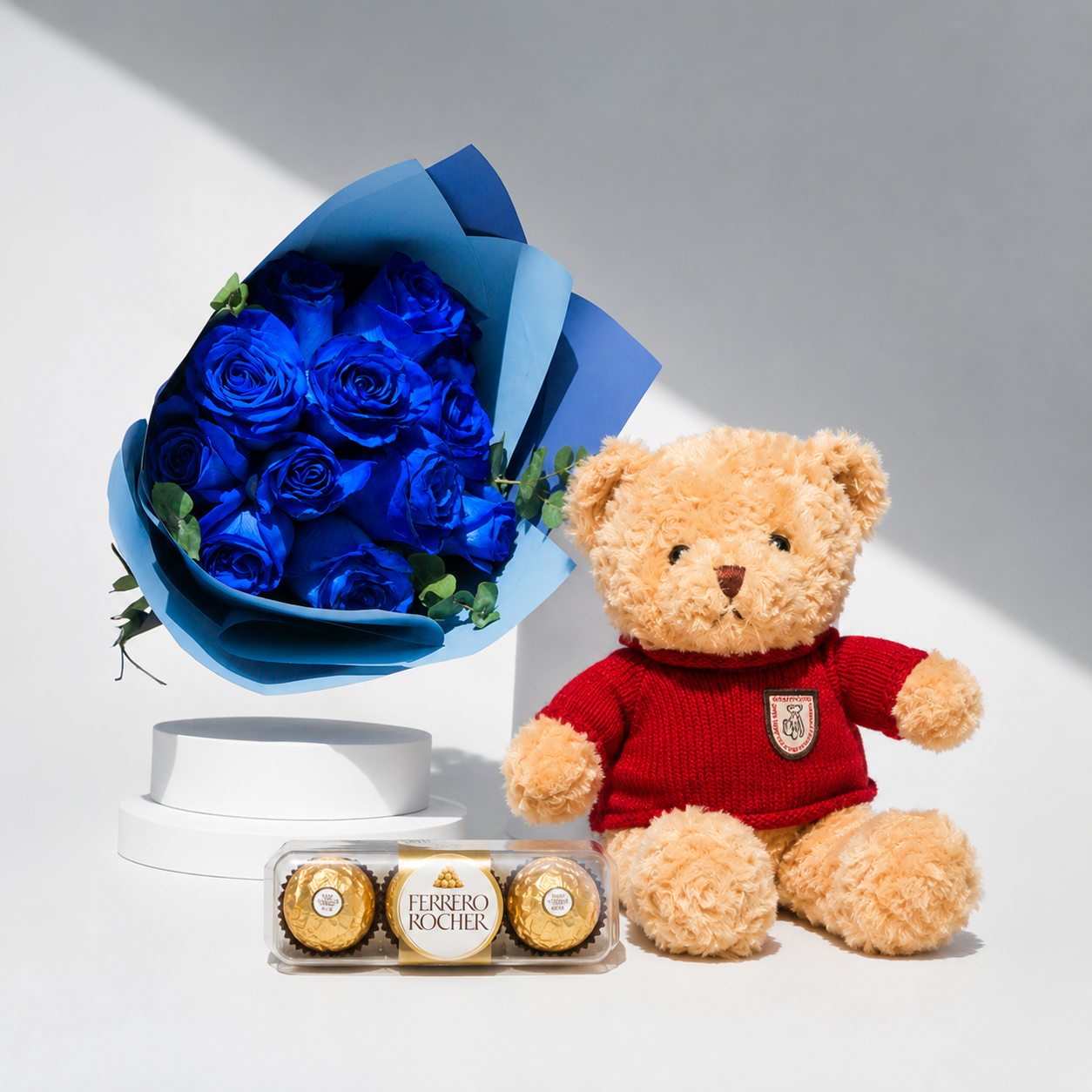 Pack 12 Rosas Azules + Osito de Peluche + Chocolates Premium | Flores Azules
