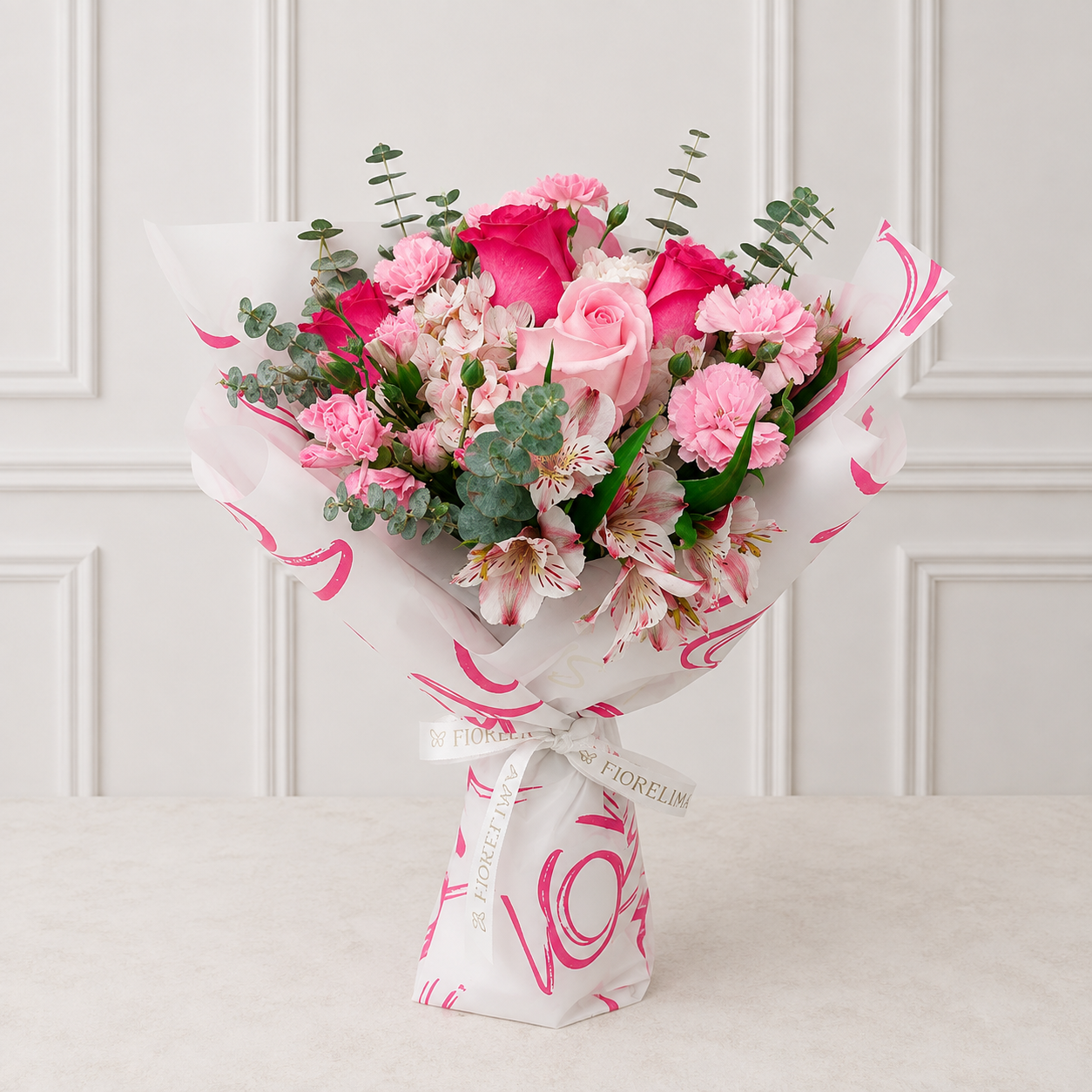 Ramo Pink: Rosas, Claveles, Hortensias y Astromelias