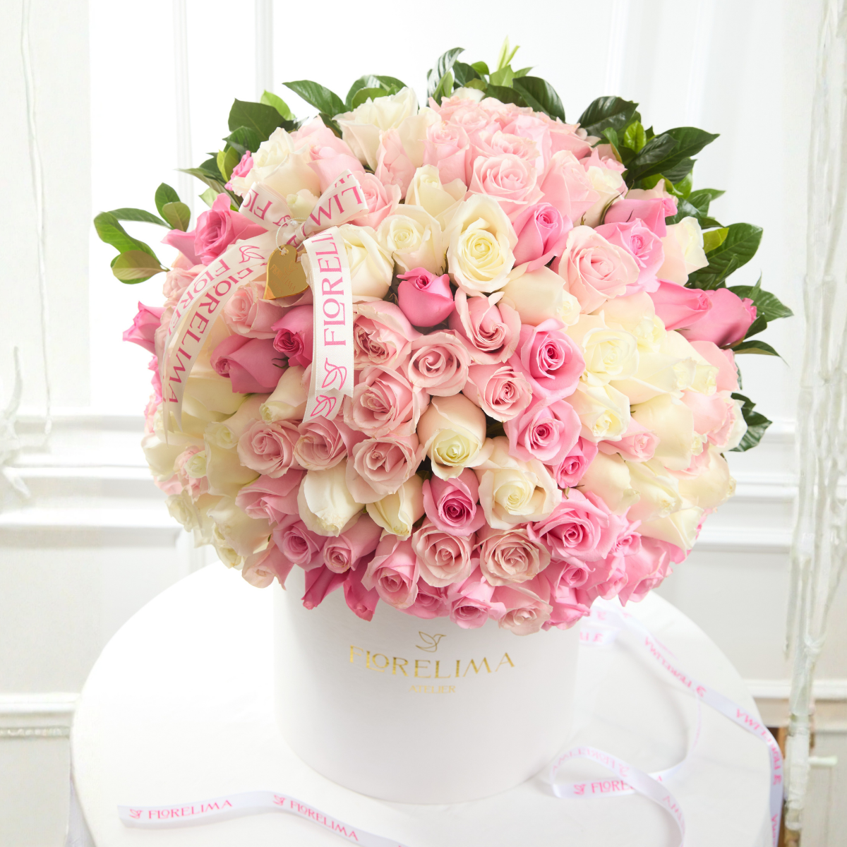 Box 100 Rosas Rosadas & Blancas