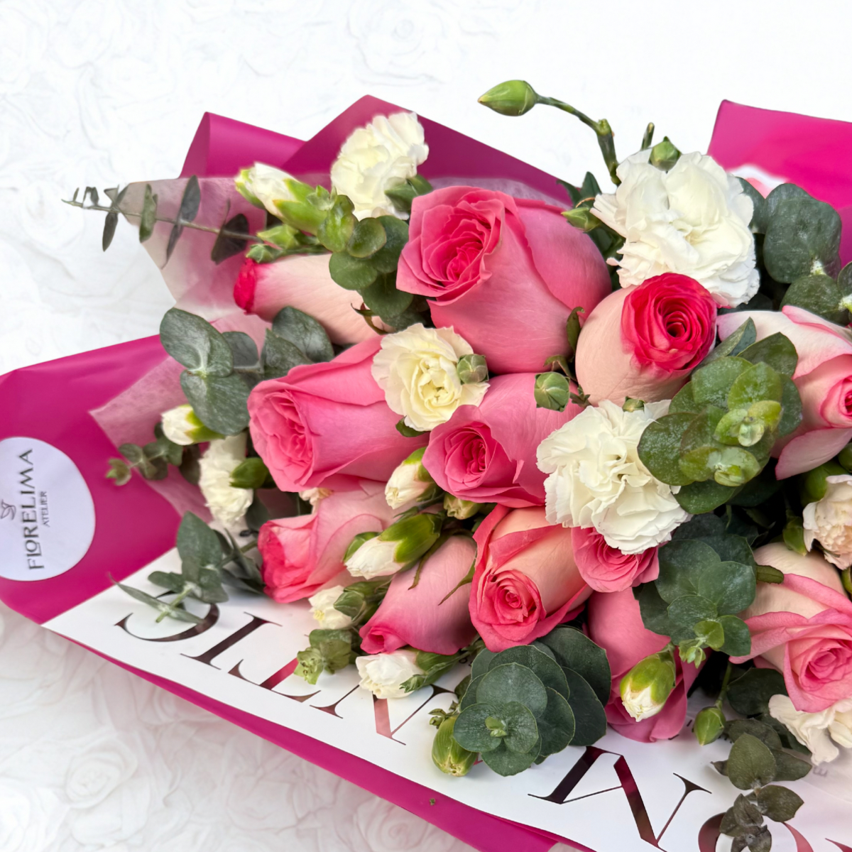 Ramo Ari: Mix de rosas y claveles