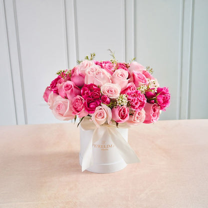 Box Caricia de Rosas : Rosas inglesas fucsias, rosas  y fino follaje
