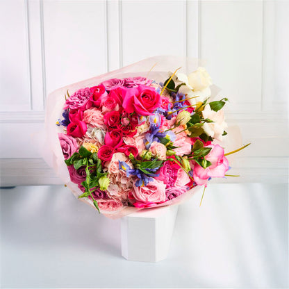 Ramo Rosado XL : Rosas, Lisianthus, mini rosas, hortensias, rosas de jardín: