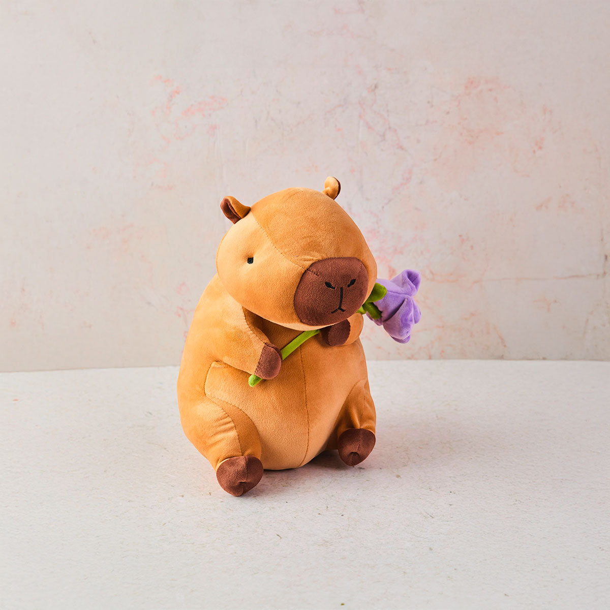 Peluche Capibara - Flores Moradas