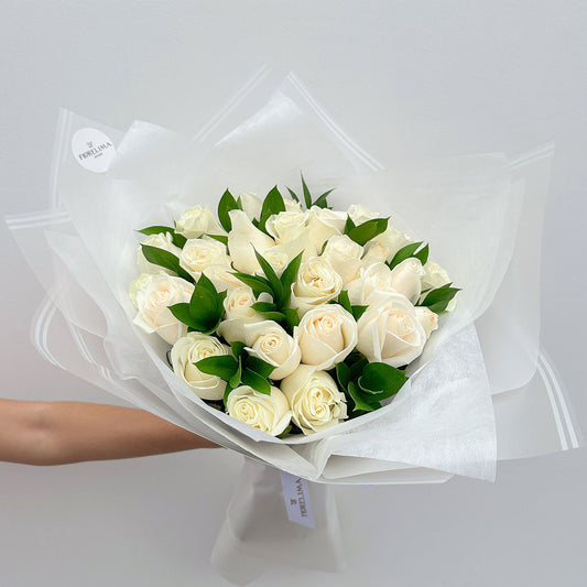 Ramo Brissa: 30 Rosas Premium Blancas