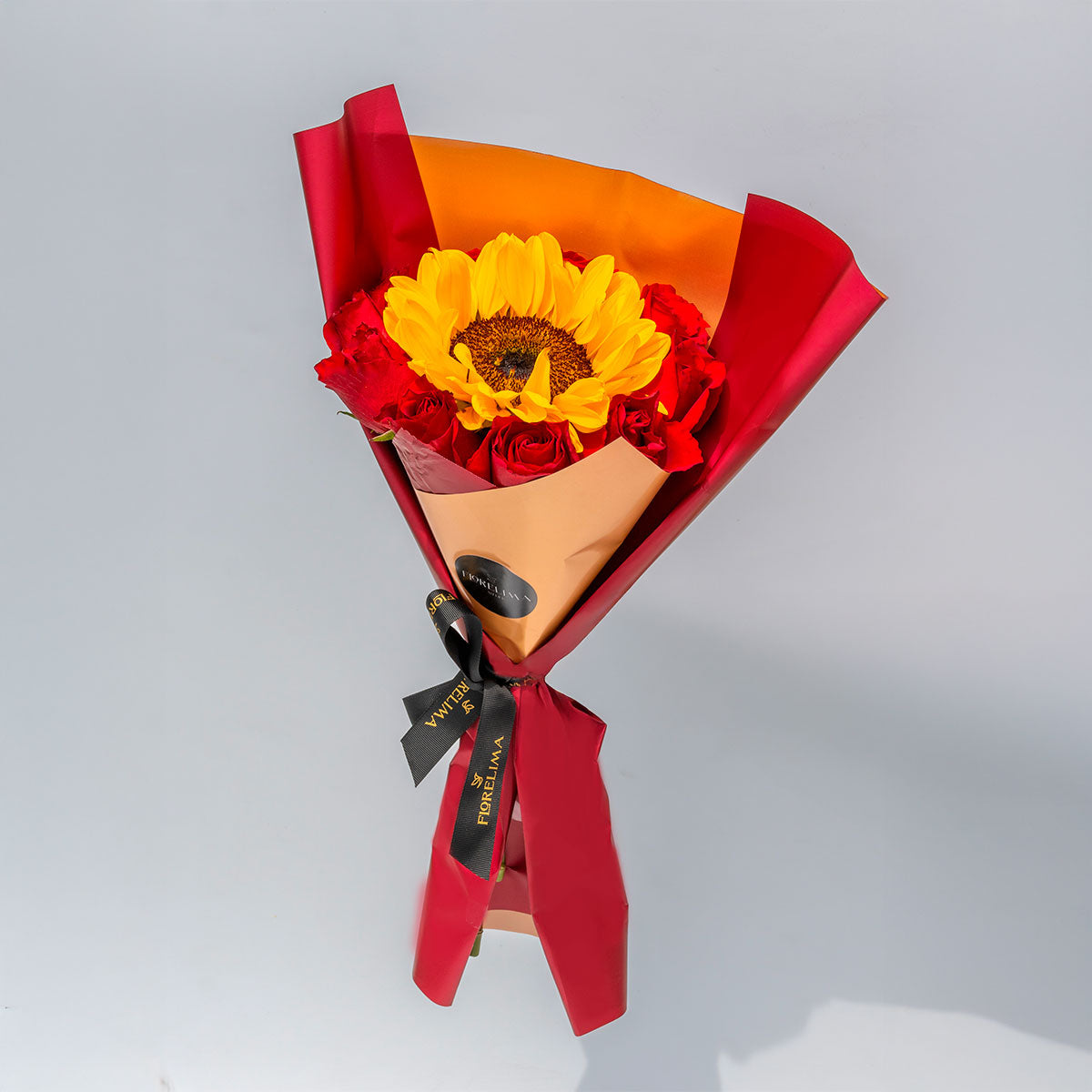 Ramo Mariana: 1 Girasol y Rosas Rojas