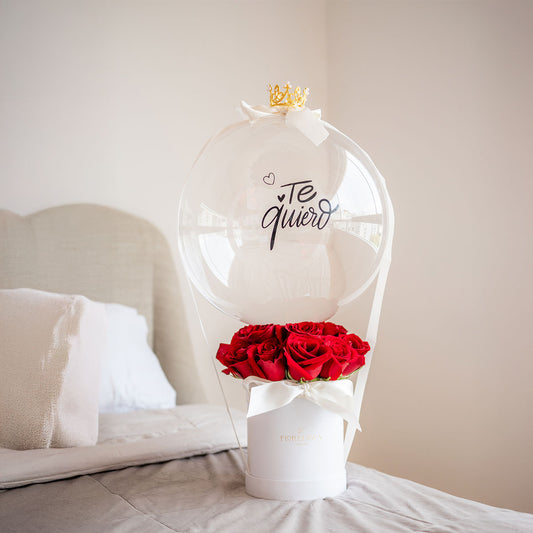 Box Amor Infinito: Rosas y Globo Burbuja