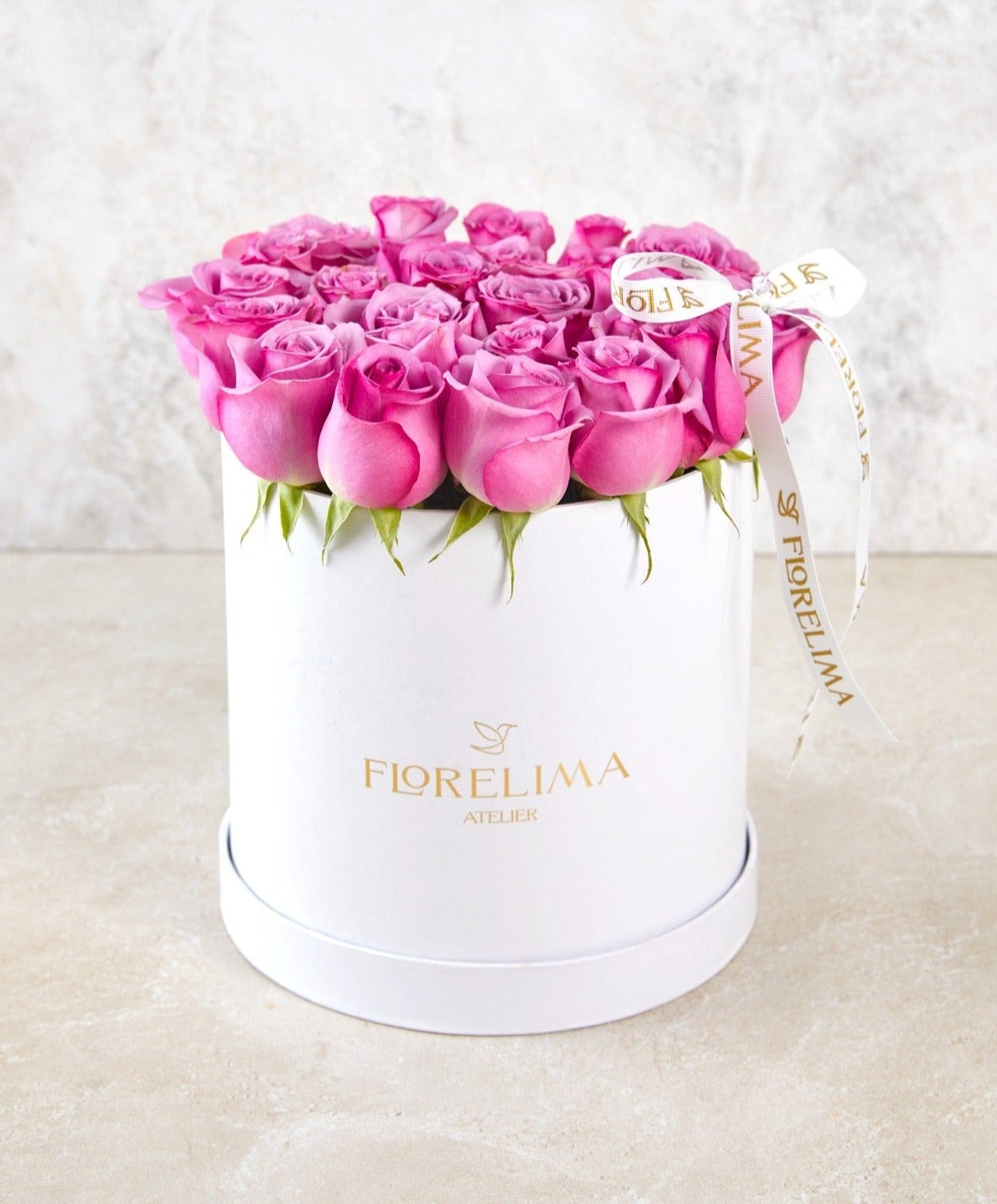 Hat Box 24 Rosas Lilas - Flores Moradas