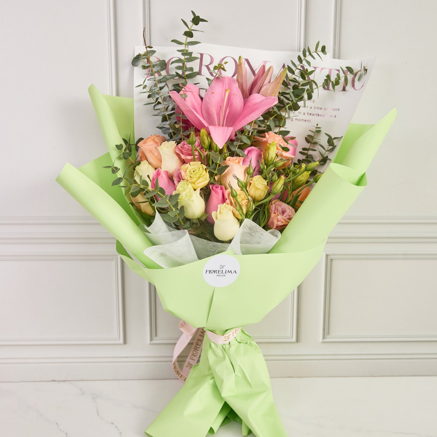 Ramo Lirio y mix de  rosas