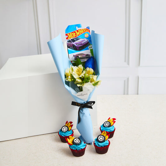 Ramo 1 Rosa + 1 hot wheels +  4 cupcakes hot wheels