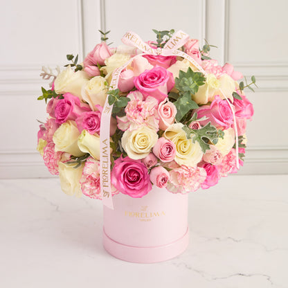 Box  Alejandra : rosas y claveles